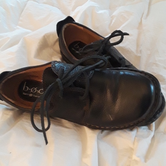 Women's B.O.C BORN CONCEPT BLACK OXFORDS SIZE 6 - Picture 1 of 5